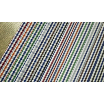 Stripes & contrôles confortable teint chemise tissu